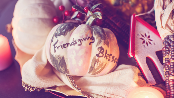 How to Personalize a Friendsgiving Box for Each Guest